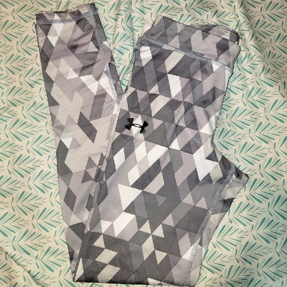 SOLD! Under Armour Leggings